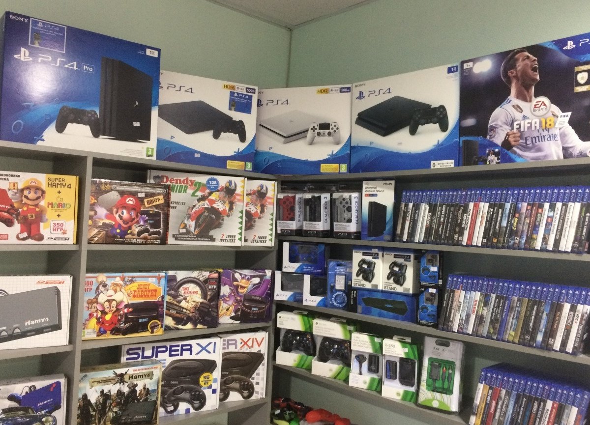 Продам PlayStation 4 в Волжском, Наш магазин предлагает вам игровые приставки, консоли