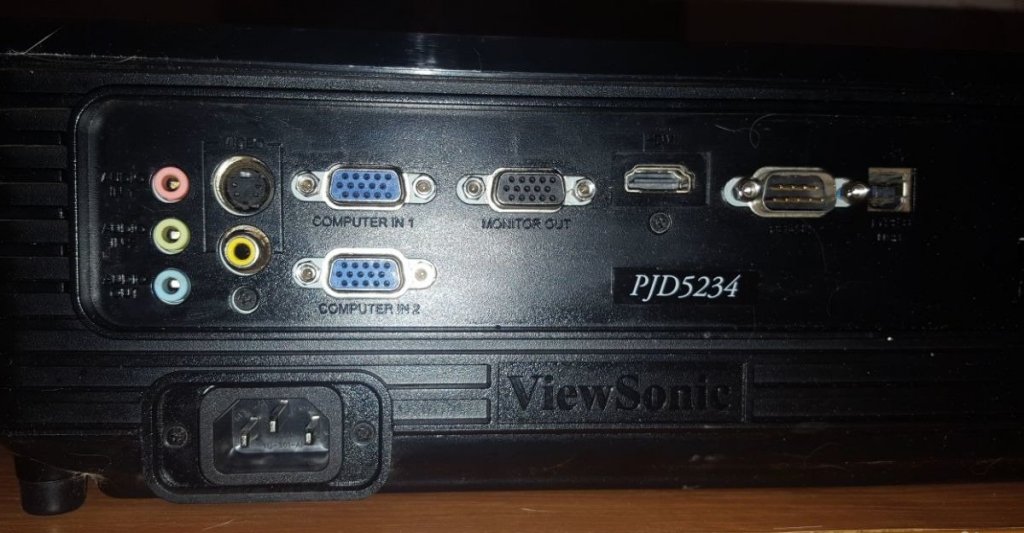 Продам проектор в Екатеринбурге, Модель viewsonic pjd5234, Все работает исправно, плюс