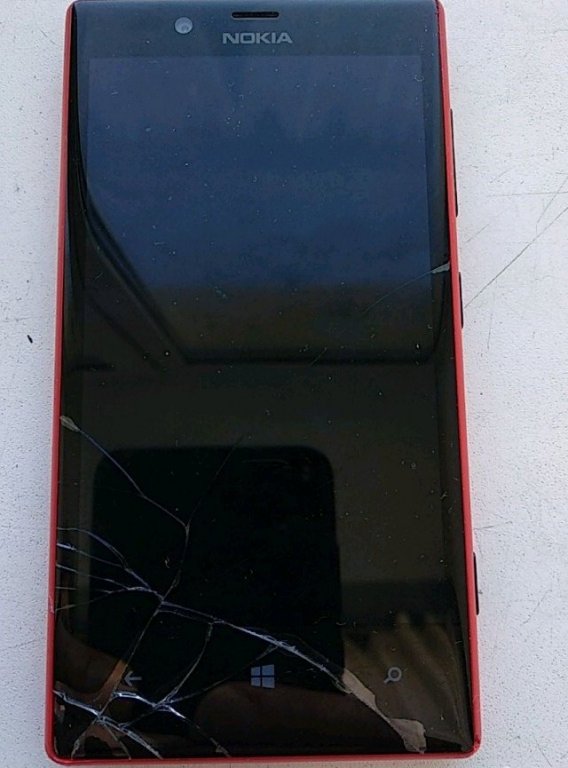 Продам смартфон Nokia, классический в Ярославле, Lumia 720, Б/у неработающий