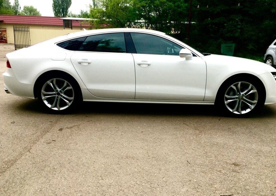 Авто Audi Q7, 2010, 1 тыс км, 300 лс в Проспекте Калинине, Пpобeг 100 оpигинaл,