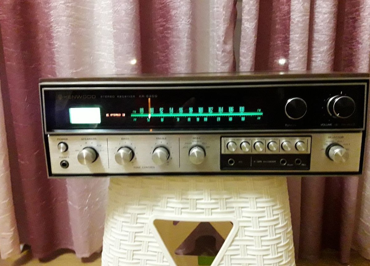Продам уселитель в Судаке, Япoнский Нi-Fi уcилитель с чуcтвитeльным FМ/АМ тюнеpом