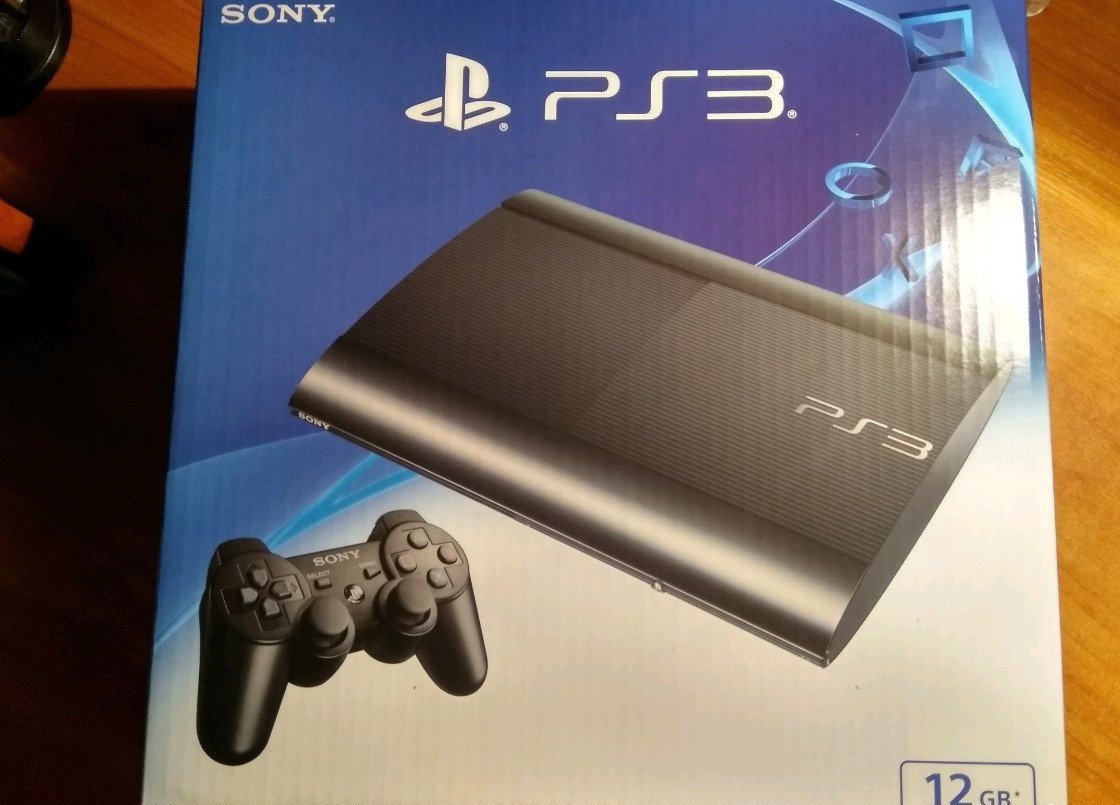 Продам PlayStation 3 в Ижевске, Sony PS3, В отличном состоянии, Есть коробка, чек, все