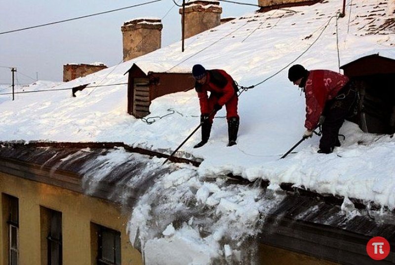 Услуги в Новосибирске, Сброс снега с крыши в, После телефонного звонка в кратчайшее время