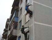 Ремонт и герметизация межпанельных швов. Утепление балконаОдним из основных видо