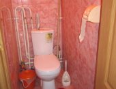 На короткий срок сдам комнату в 2к квартире, 13 м2, этаж 2 в городе Новосибирск